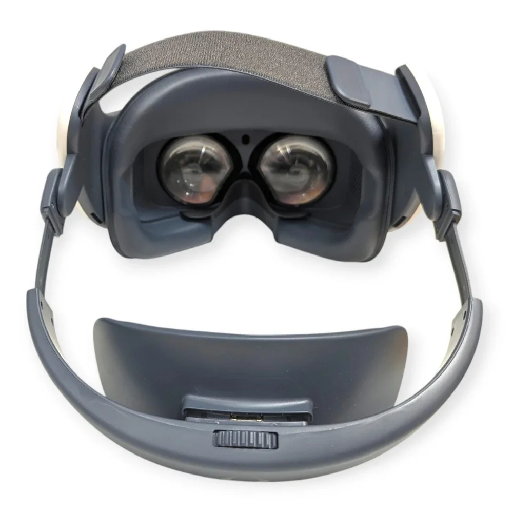 HTC Vive Focus Plus Standalone VR Headset 2Q6P100 with Dual‎ 6DOF Controllers
